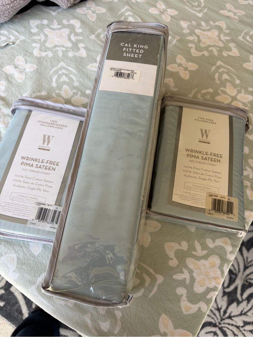 Wamsutta Wrinkle-Free Pima Sateen set pillowcases / sheets in Light Blue